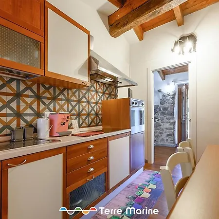 L'occhio Di Santa Lucia, Terre Marine La Spezia