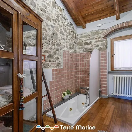 Guest house L'occhio Di Santa Lucia, Terre Marine La Spezia