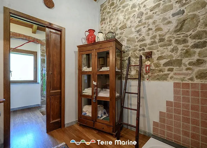 L'occhio Di Santa Lucia, Terre Marine La Spezia